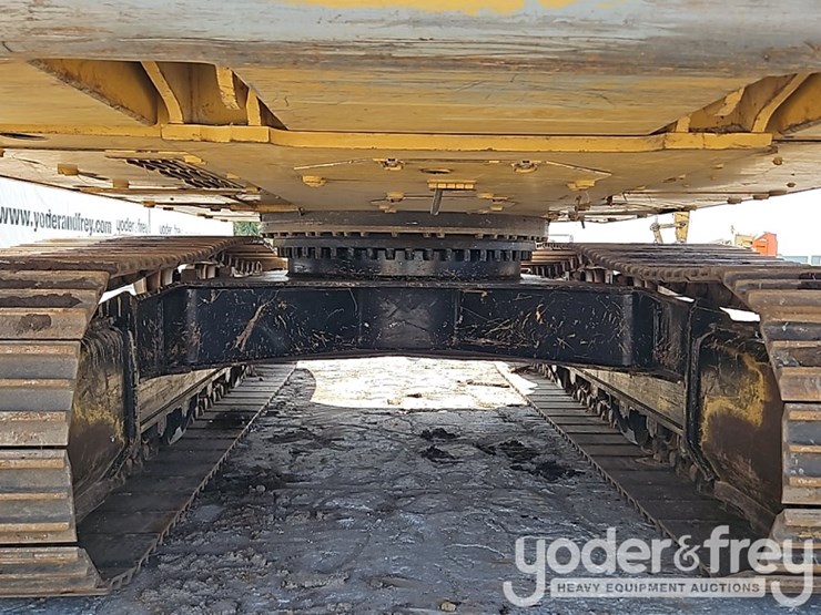 2019-caterpillar-336-image-24