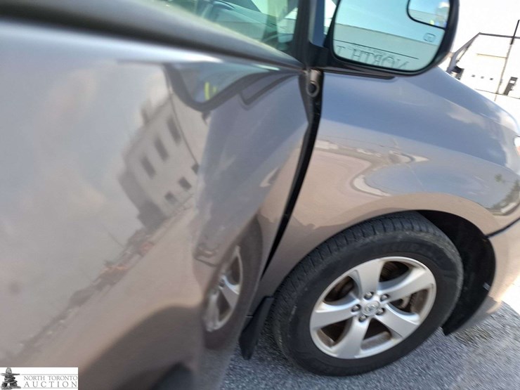 2016-toyota-sienna-image-26