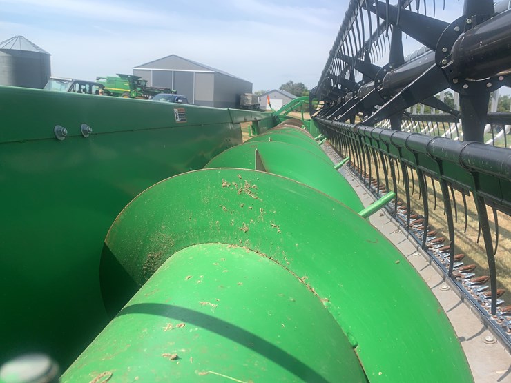 2004-john-deere-630f-image-23