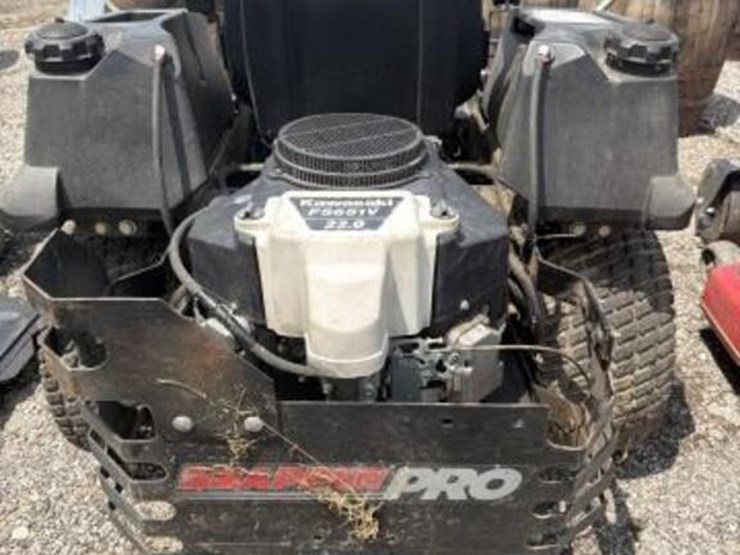 snapper-pro-zero-turn-mower-(non-running)-image-4
