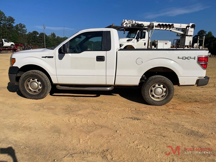 2013-ford-f150-xl-image-6