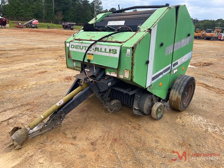 deutz-allis-round-baler-image-7