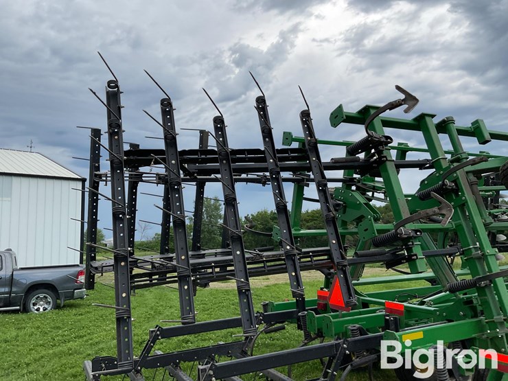 2009-john-deere-2310-image-15