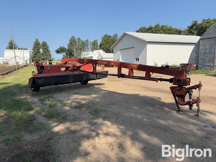 new-holland-1441-image-3