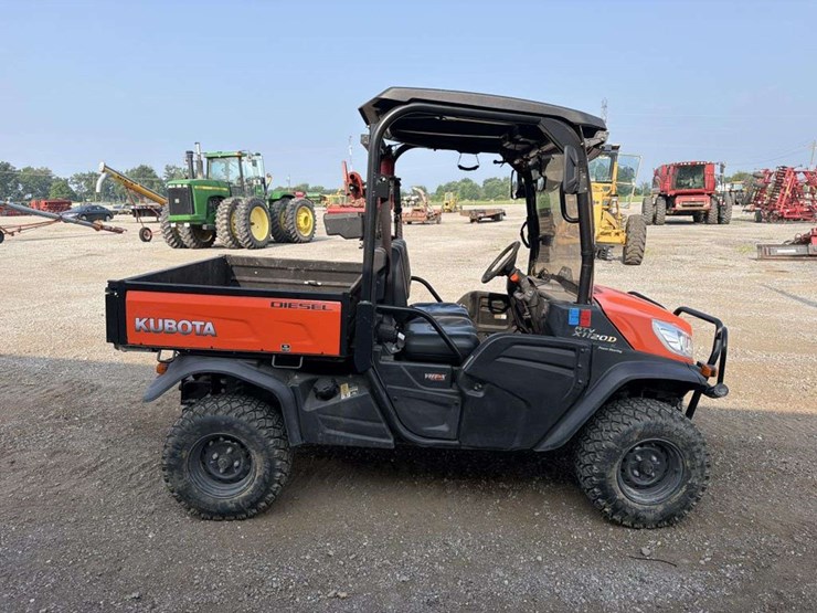 2017-kubota-rtv-x1120d-image-5