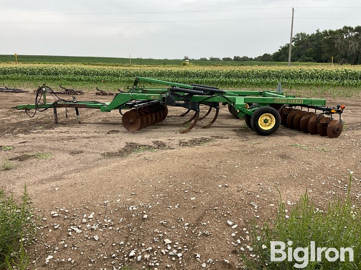 john-deere-510-image-8