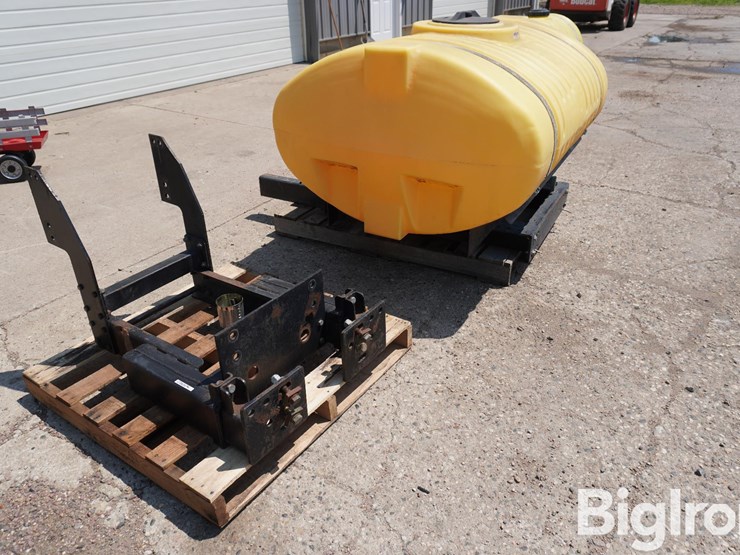 john-deere-8200-image-1