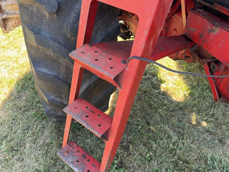 farmall-856-diesel-image-27