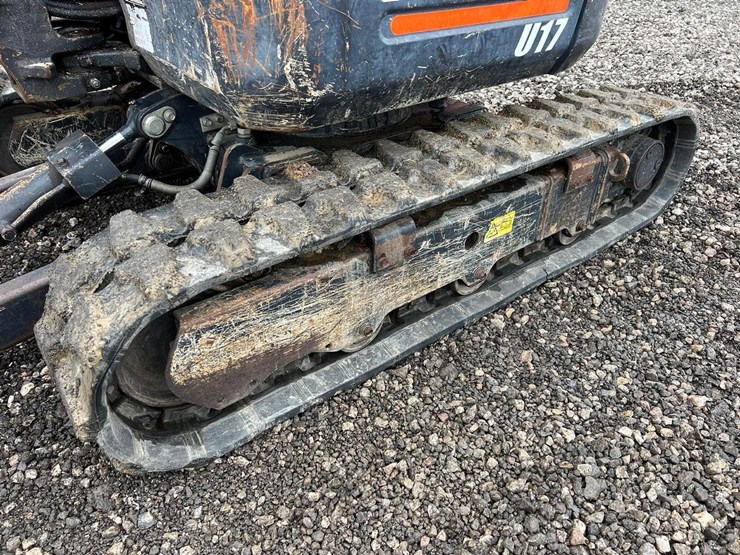 2020-kubota-u17-image-12