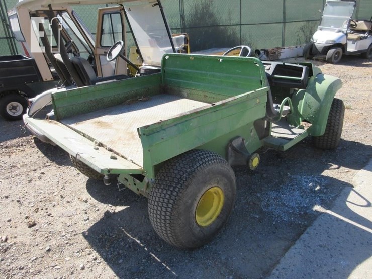 john-deere-gator-image-3