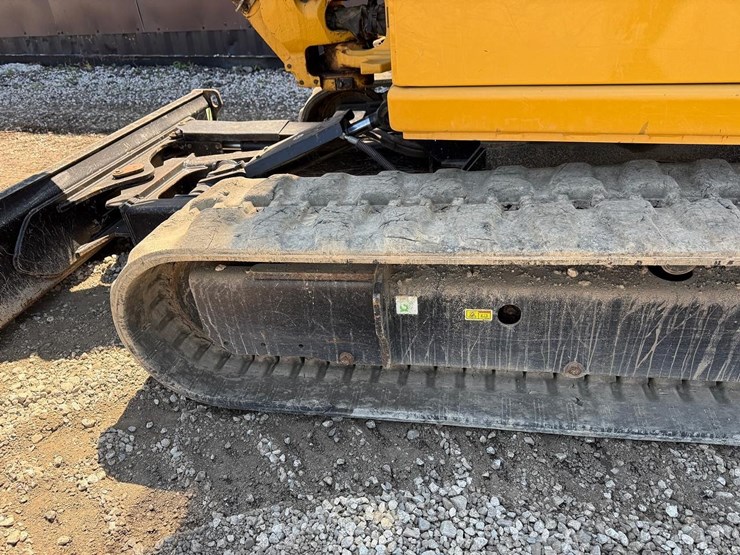 2022-caterpillar-305cr-image-18