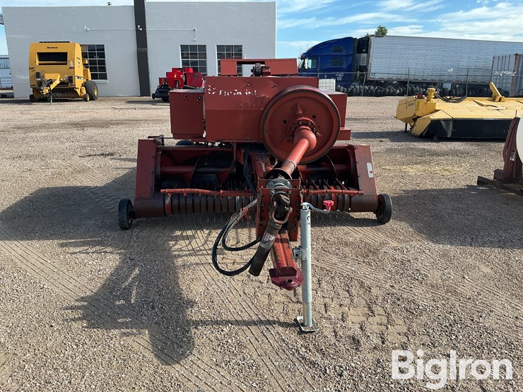 hesston-4650-image-2