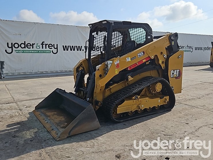 2025-caterpillar-255-image-1