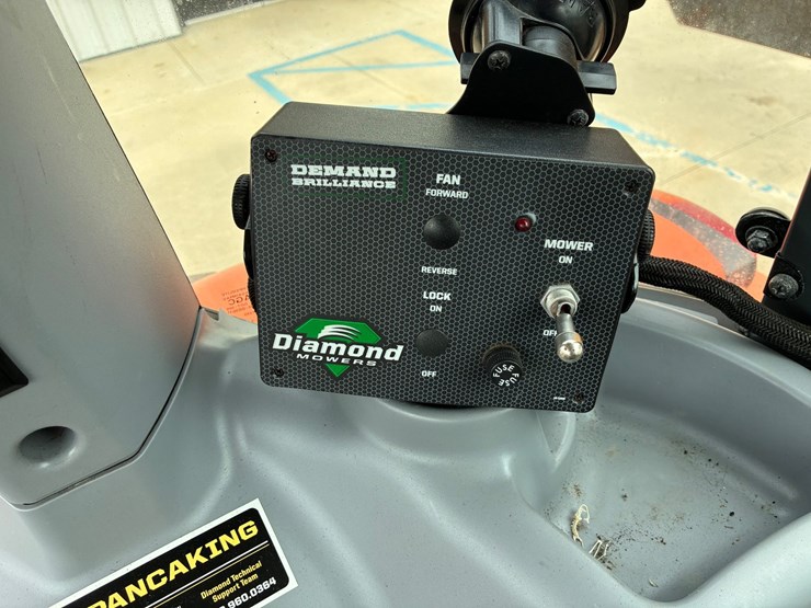 kubota-m5-111-image-10