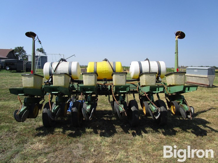 john-deere-7000-image-6