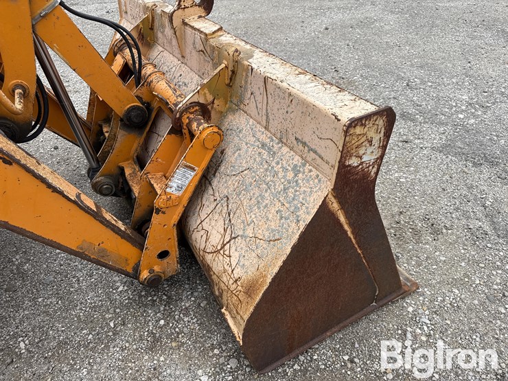 deere-410g-image-13