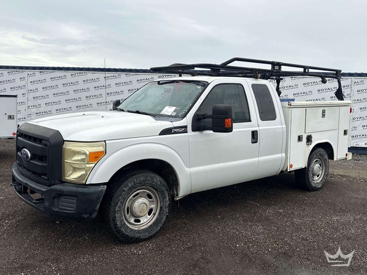 2011-ford-f250-image-1