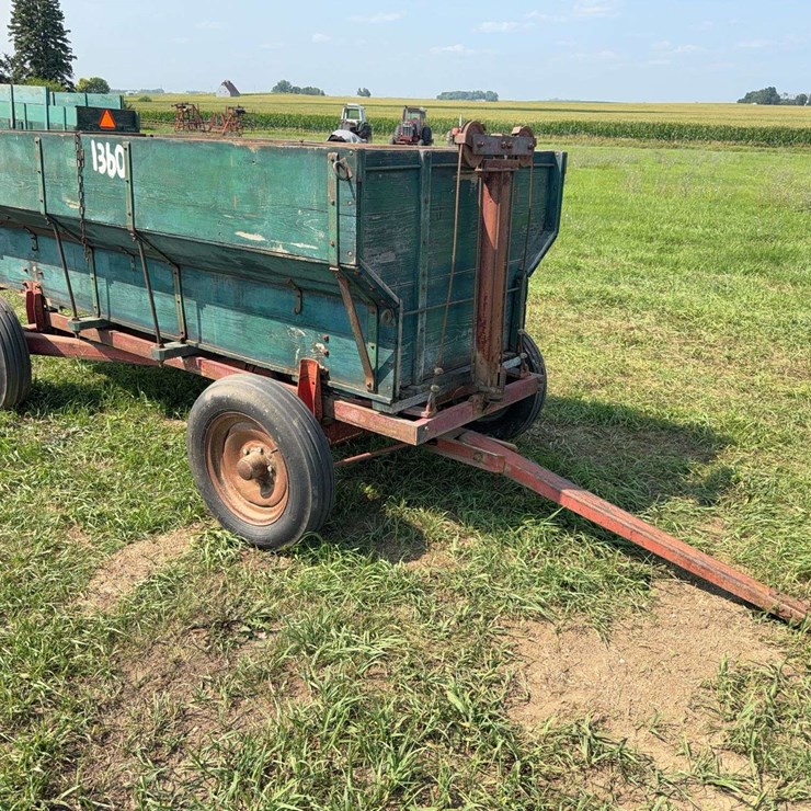 Simonsen Flare Box Wagon and Hoist