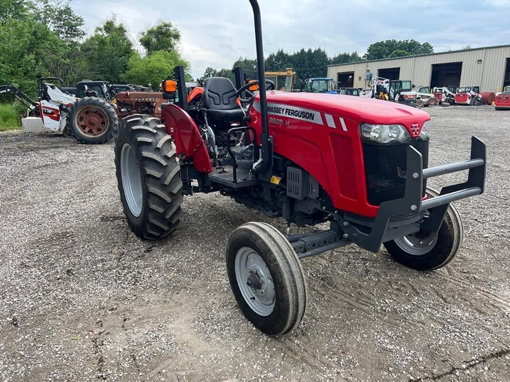 2025-massey-ferguson-2605h-image-11