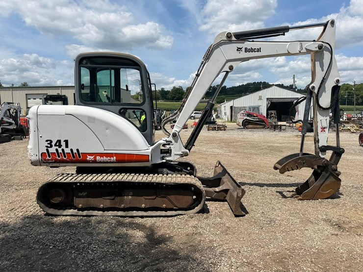 2006-bobcat-341g-image-7