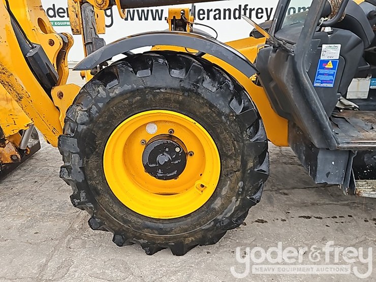 2016-jcb-512-56-image-18