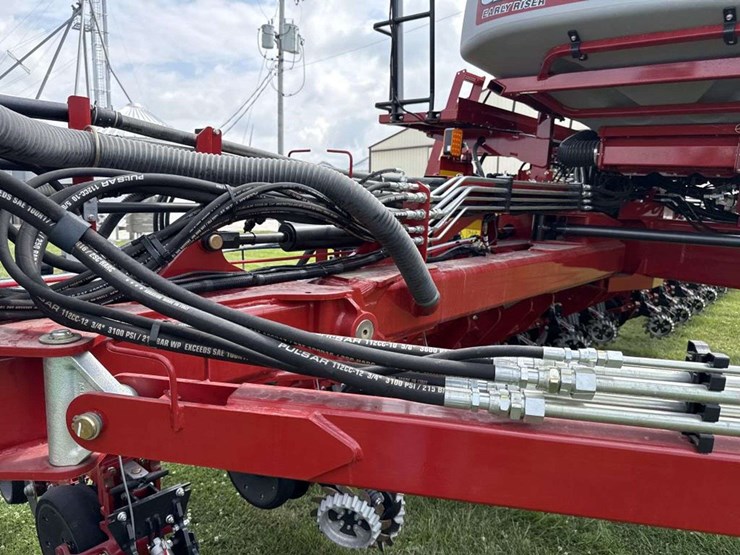 case-ih-2150-image-19