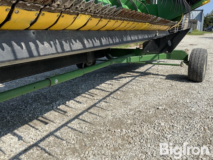 2013-john-deere-625f-image-12