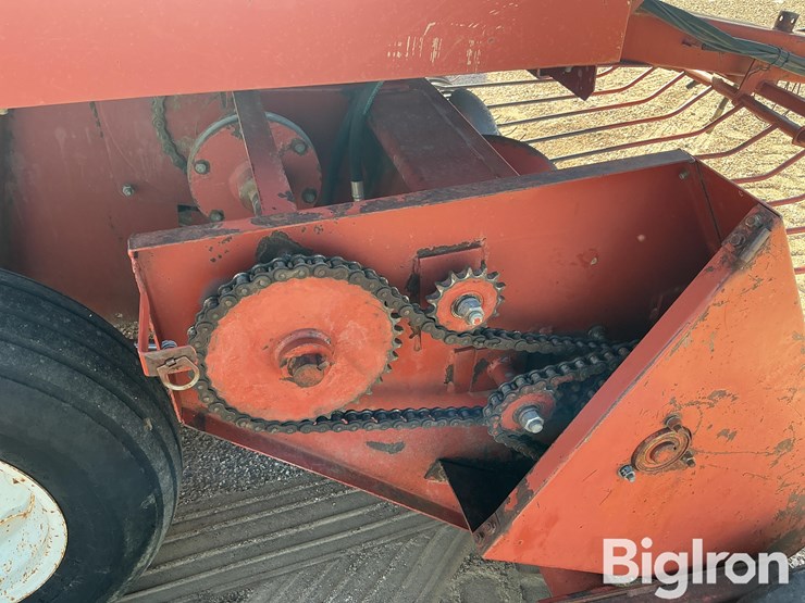 hesston-4650-image-18