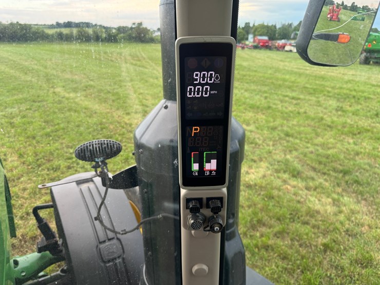 john-deere-8345r-image-72