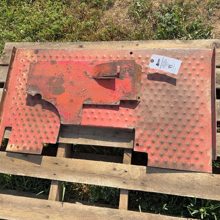 International Harvester Wheatland Platform