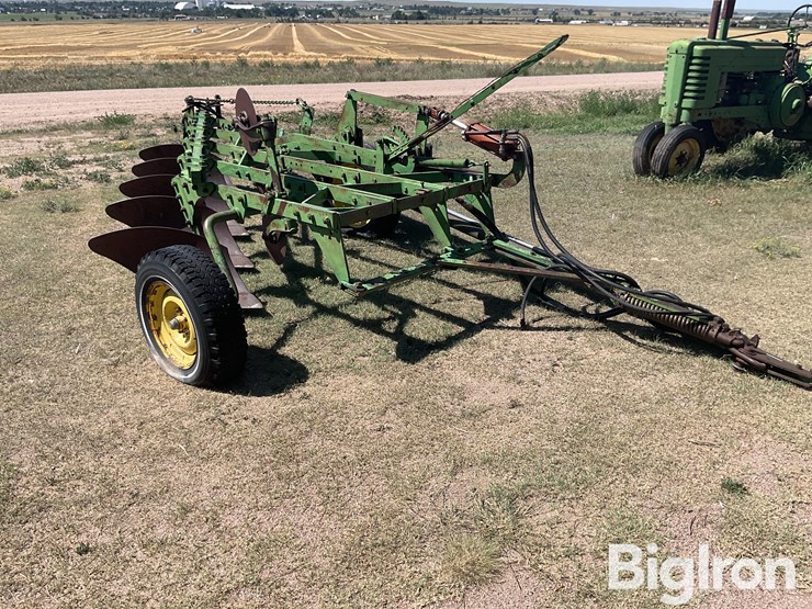 john-deere-5-image-3