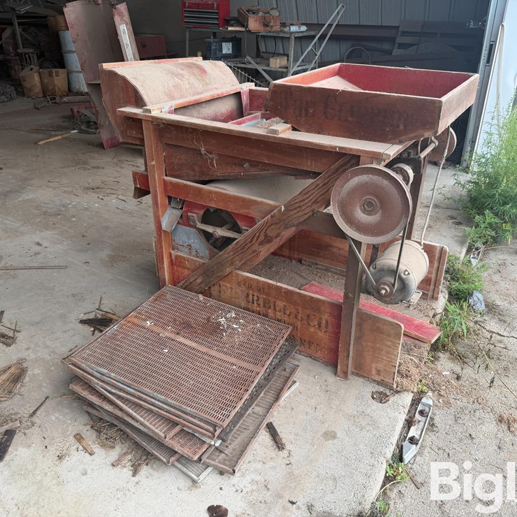 Clipper Grain Cleaner