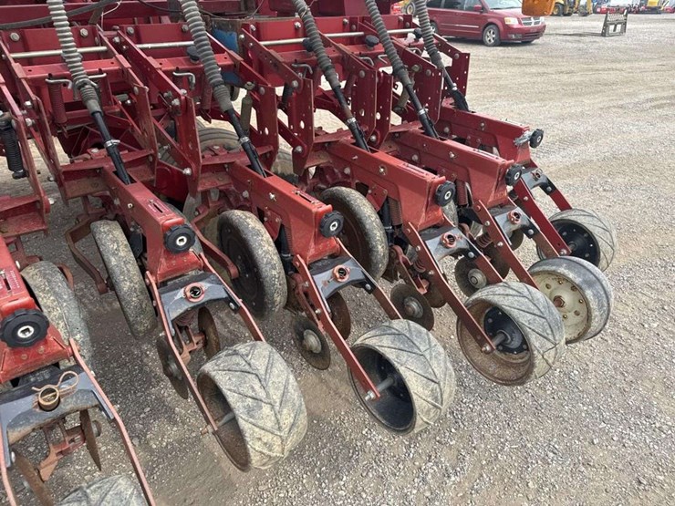 case-ih-5500-image-9