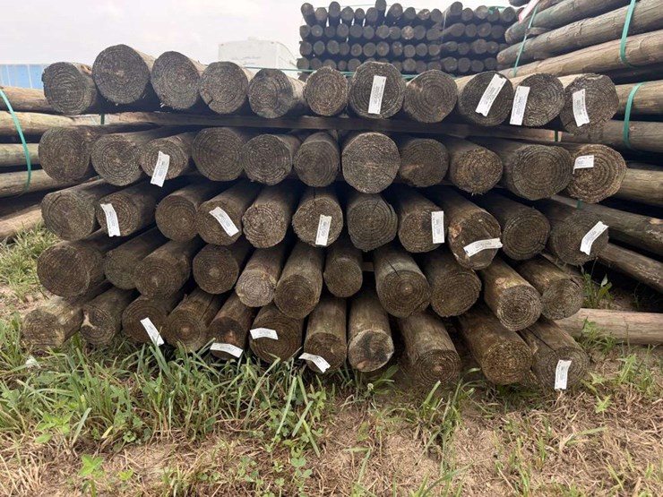 (55)-treated-3.5x7-fence-post-image-1