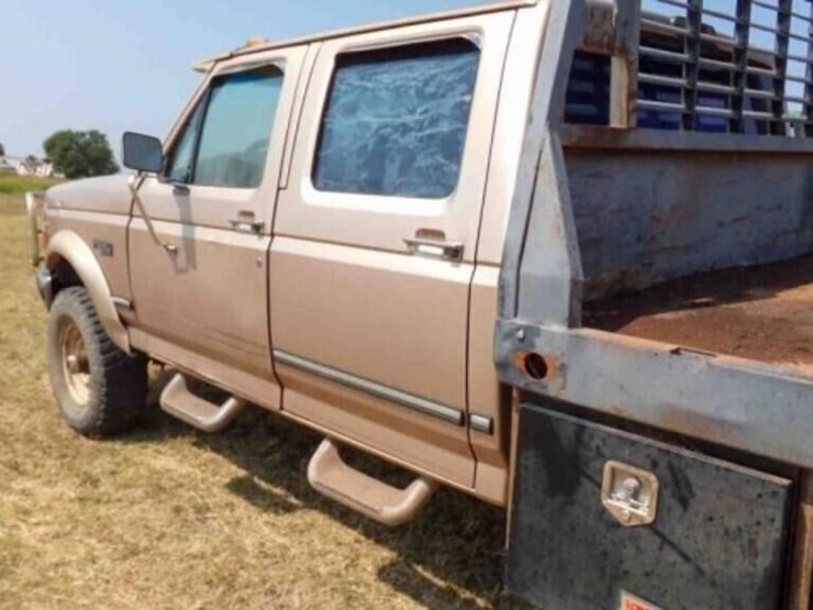 1997-ford-f350-xlt-image-1