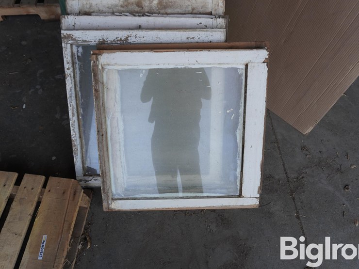 24"x24"-windows-w/glass-image-20