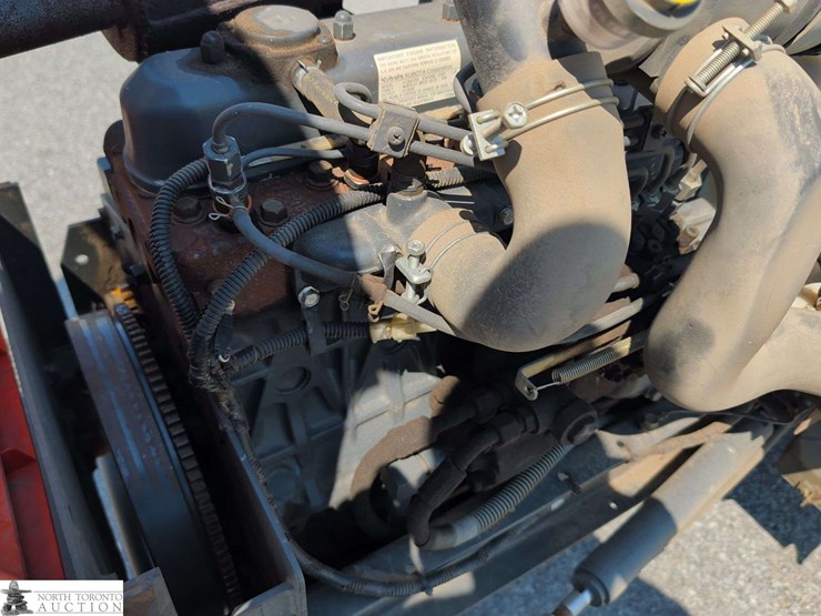 2008-kubota-f3680-image-29