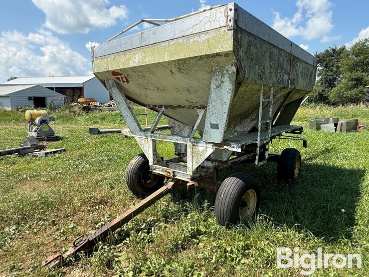 deere-tires-image-1