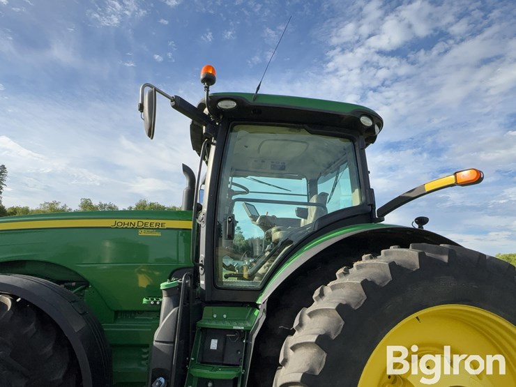 2016-john-deere-8320r-image-11