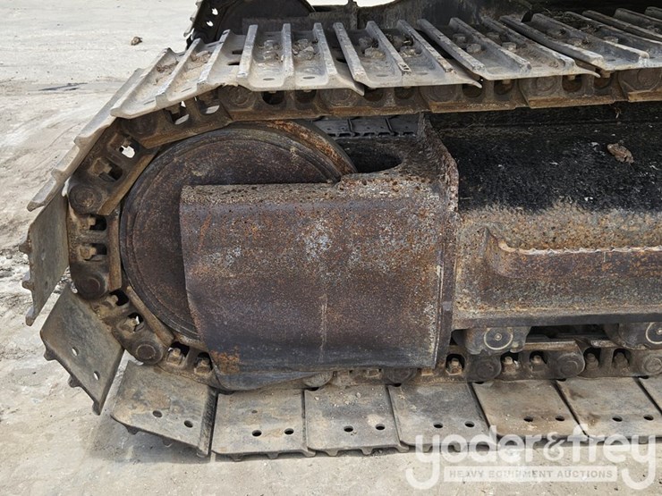 caterpillar-311c-image-11