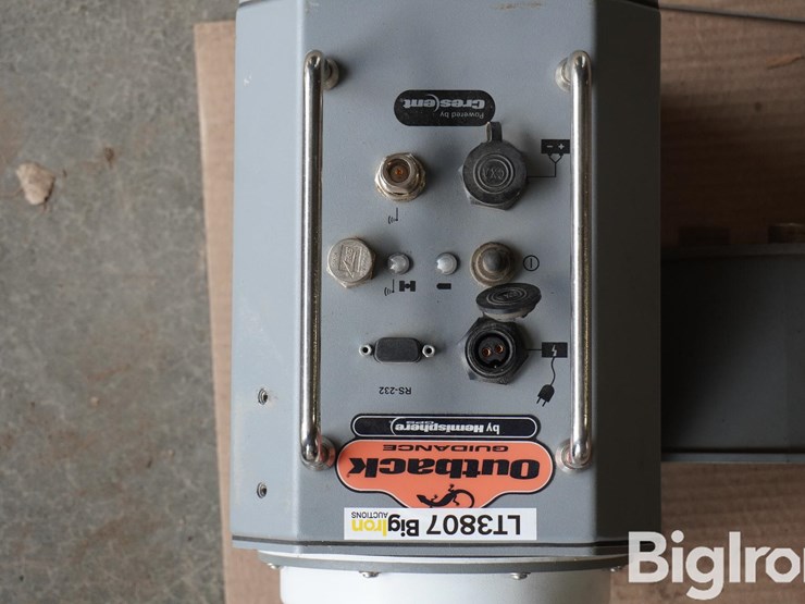 outback-baseline-x-rtk-base-station-image-17