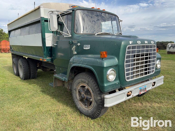 1978-ford-f700-image-13