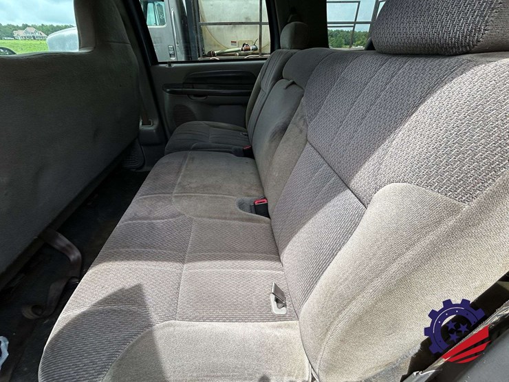2000-ford-excursion-image-44