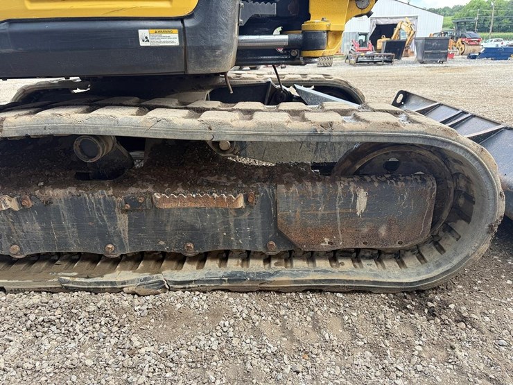 2018-yanmar-sv100-2a-image-12