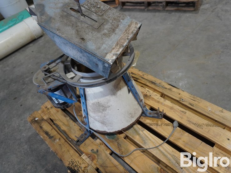 shivers-grain-spreader-1/3-hp-image-15