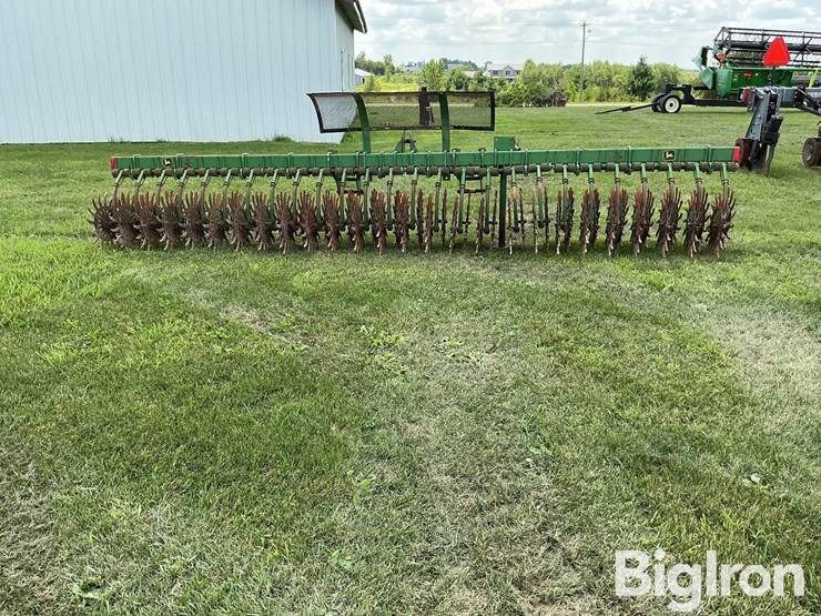 john-deere-400-image-6