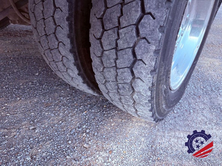 2006-ford-f550-xlt-sd-image-11