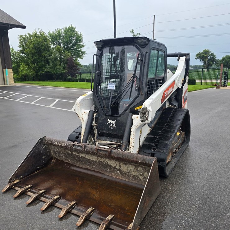 2021 BOBCAT T64