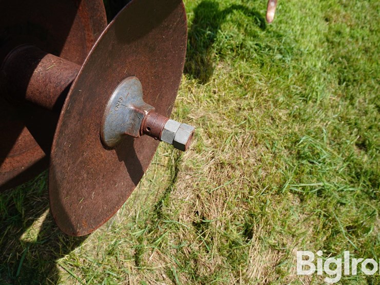 john-deere-714-image-18