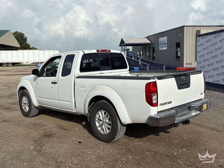 2018-nissan-frontier-image-4